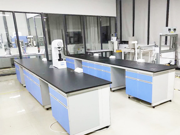 有關(guān)實驗室家具通風(fēng)柜的安全系數(shù)解讀